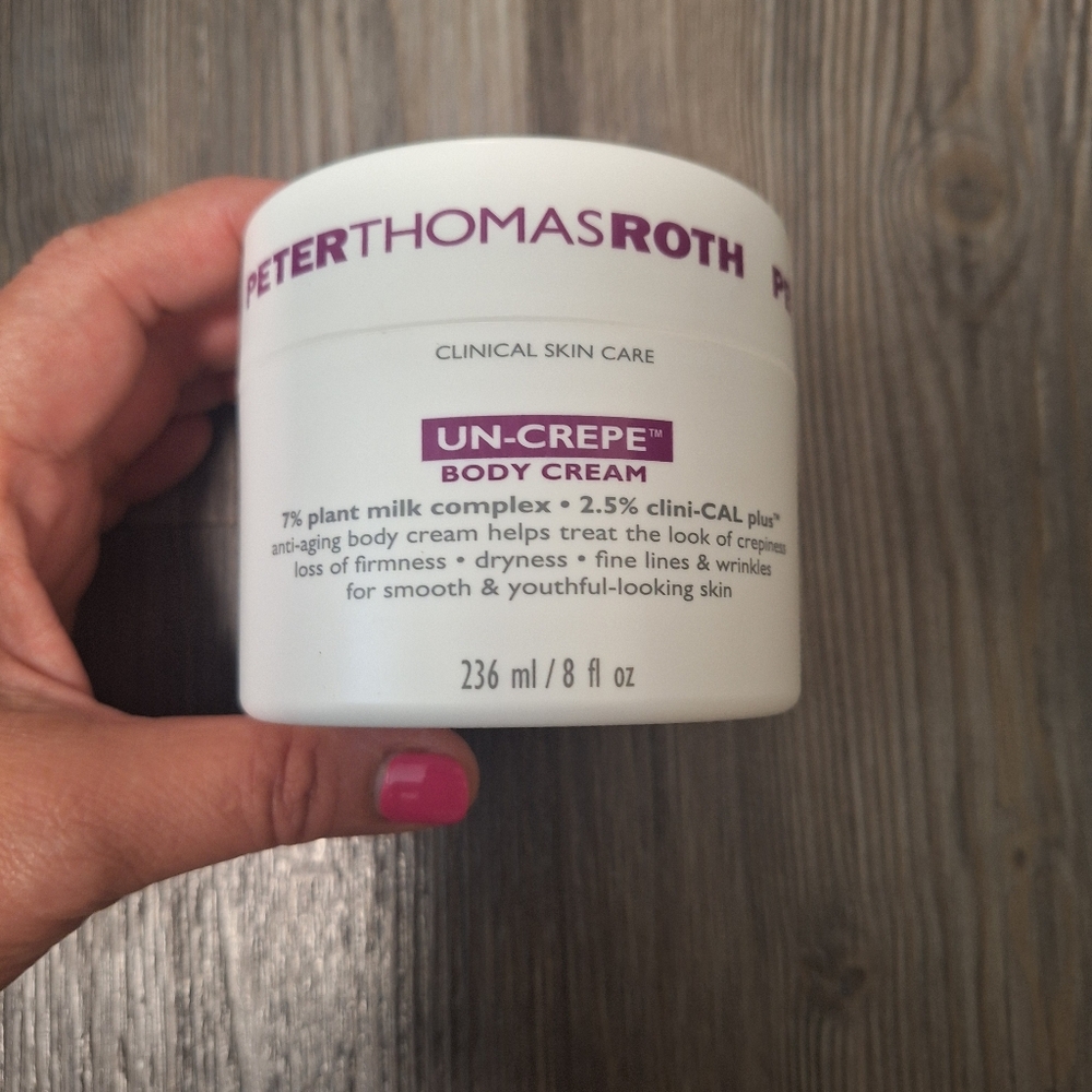 Peter Thomas Roth Un-Crepe Body Cream - White and Purple